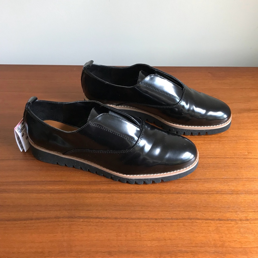 NWT ZARA Stretch Platform Bluchers